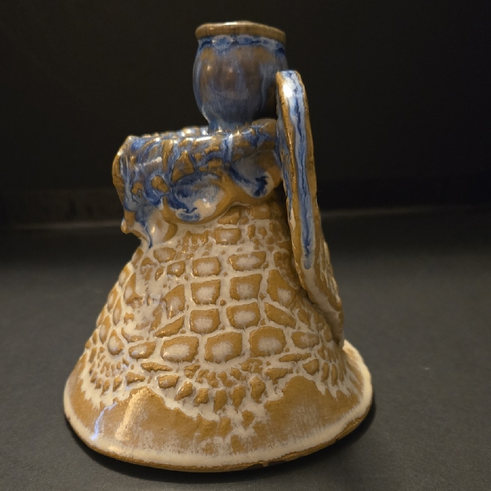 Beautiful Ceramic Angel, By T. Puterbaugh Gill. - Picture 3 of 11